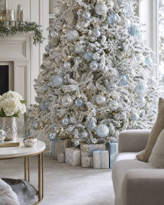 christmas_2.jpg